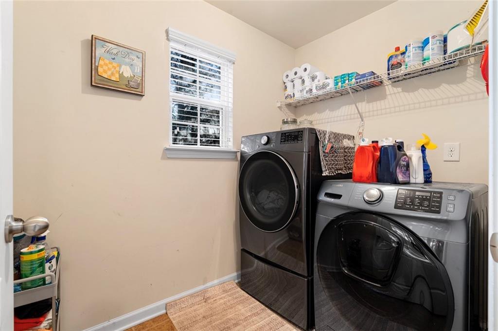 6728 Carriage Walk Lane