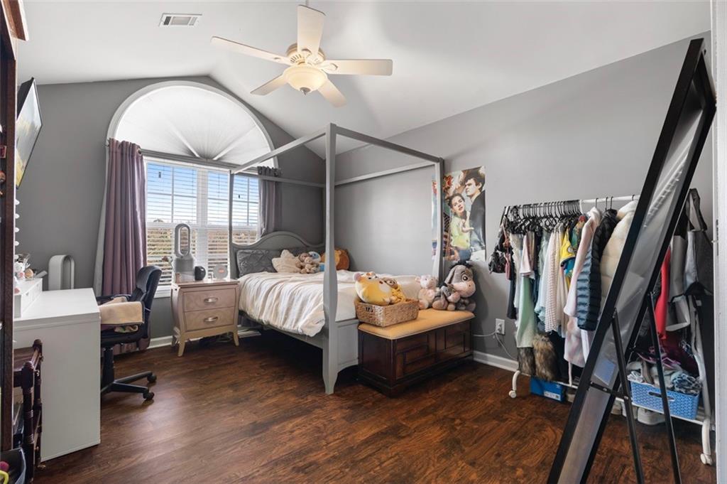 6728 Carriage Walk Lane