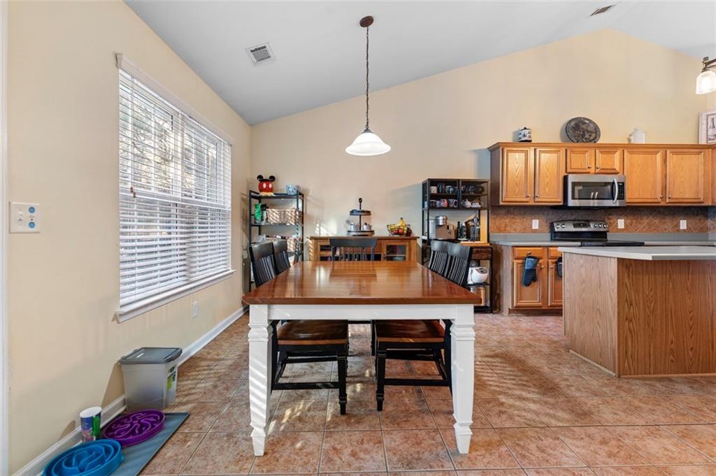 6728 Carriage Walk Lane
