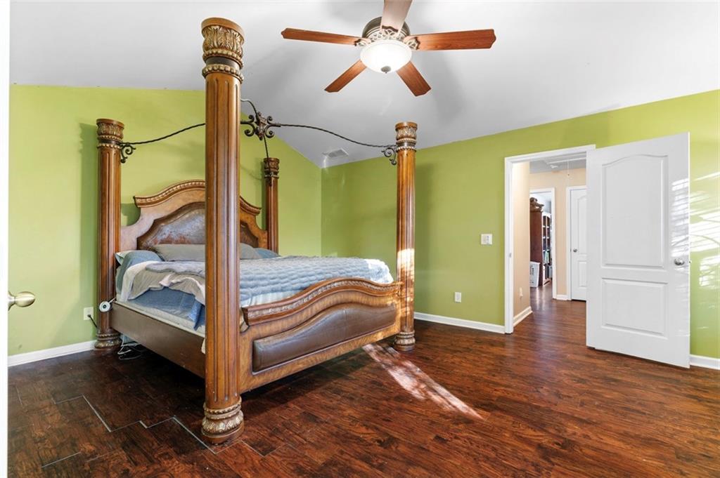 6728 Carriage Walk Lane