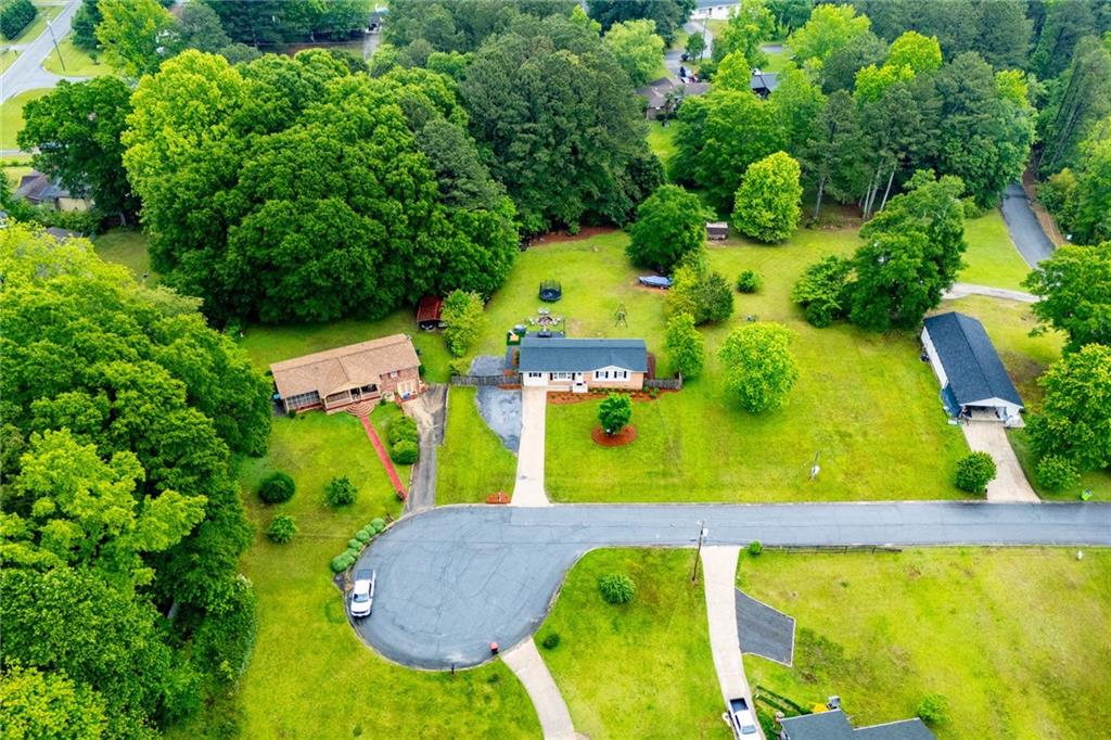 4529 Lakeview Drive