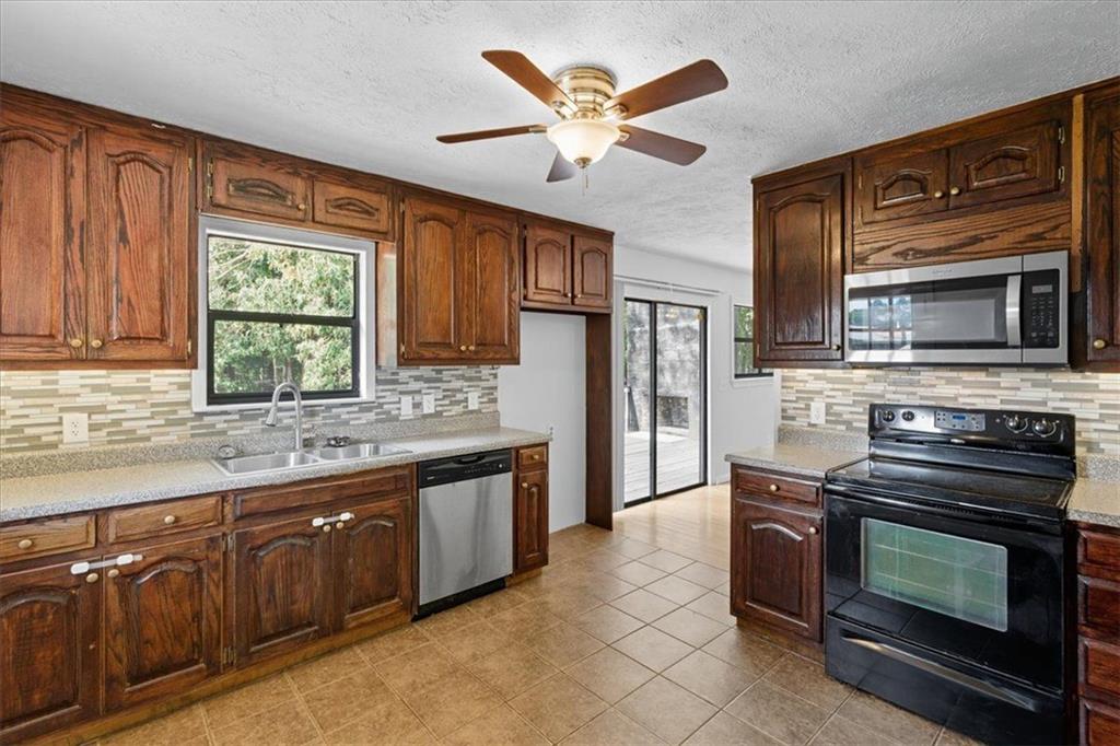 6894 Villa Rica Highway