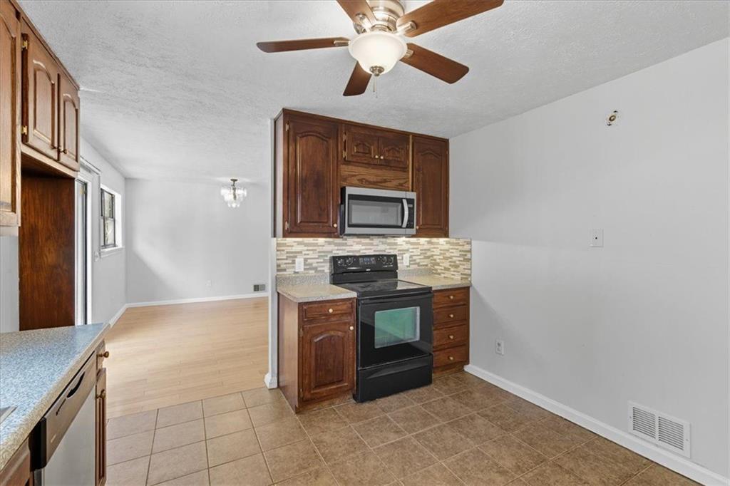 6894 Villa Rica Highway