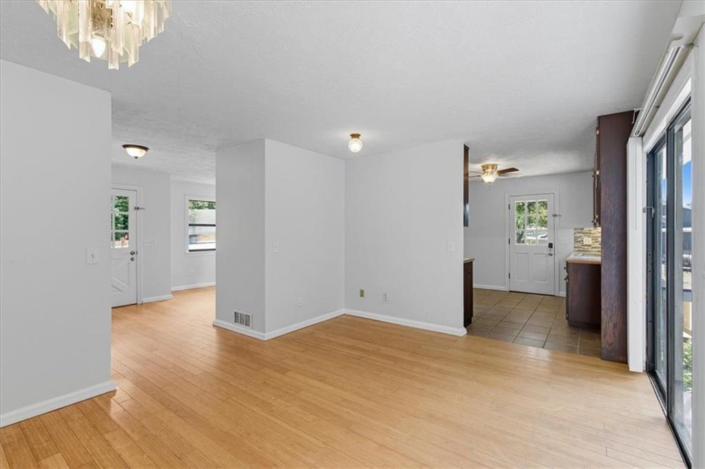6894 Villa Rica Highway