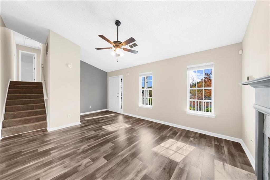 203 Bainbridge Way