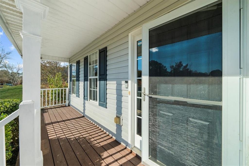 203 Bainbridge Way