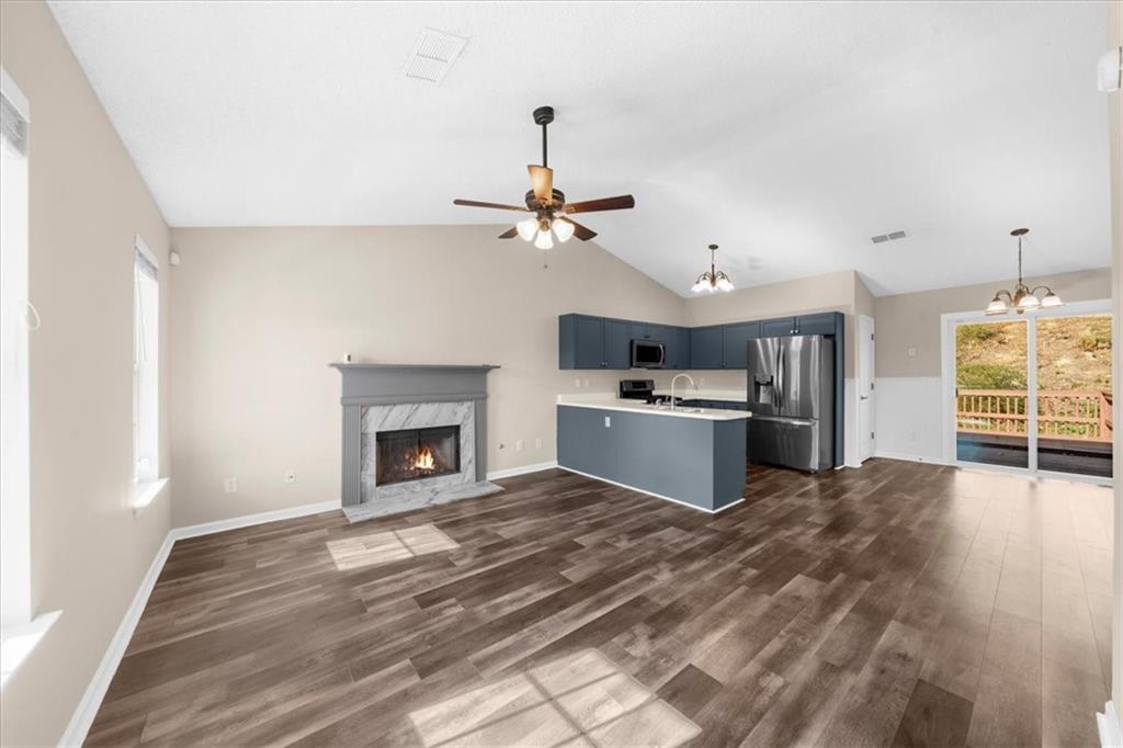 203 Bainbridge Way