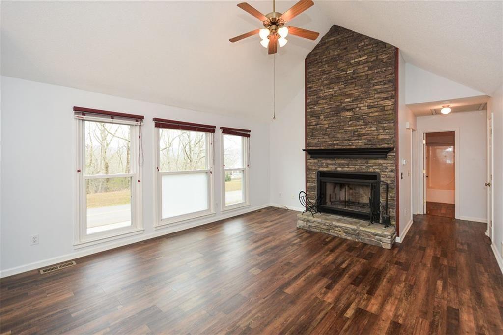 198 Hunters Ridge