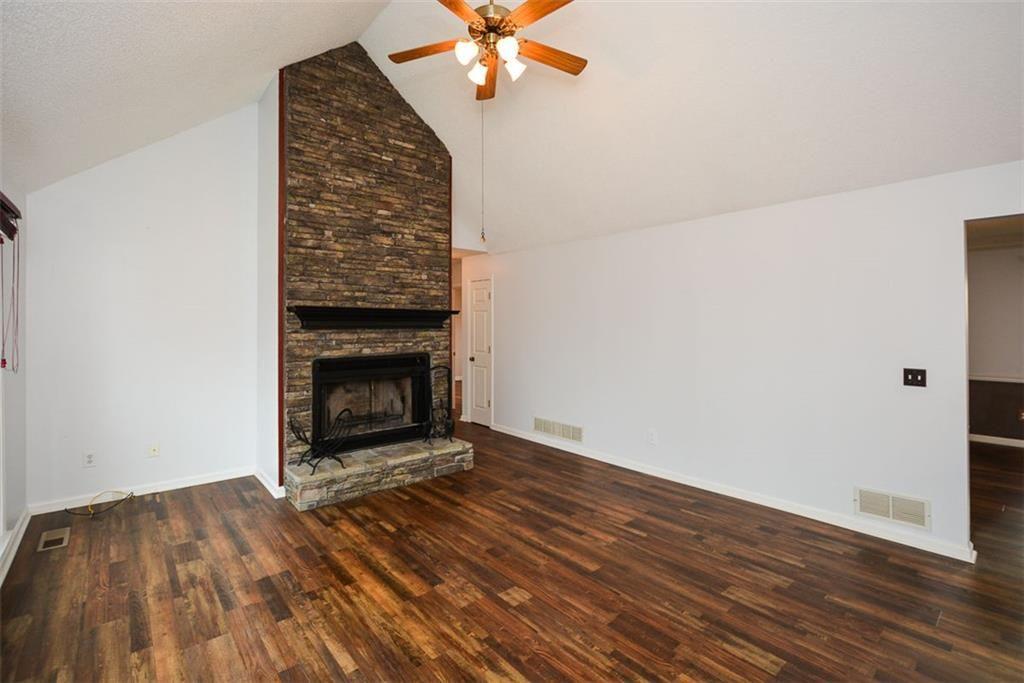 198 Hunters Ridge