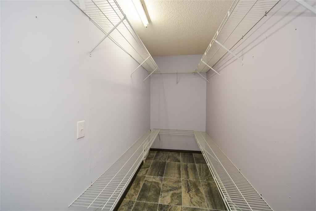 198 Hunters Ridge