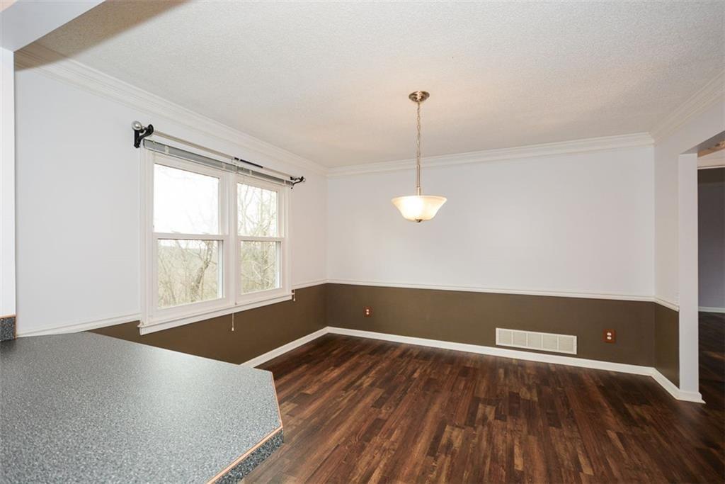 198 Hunters Ridge
