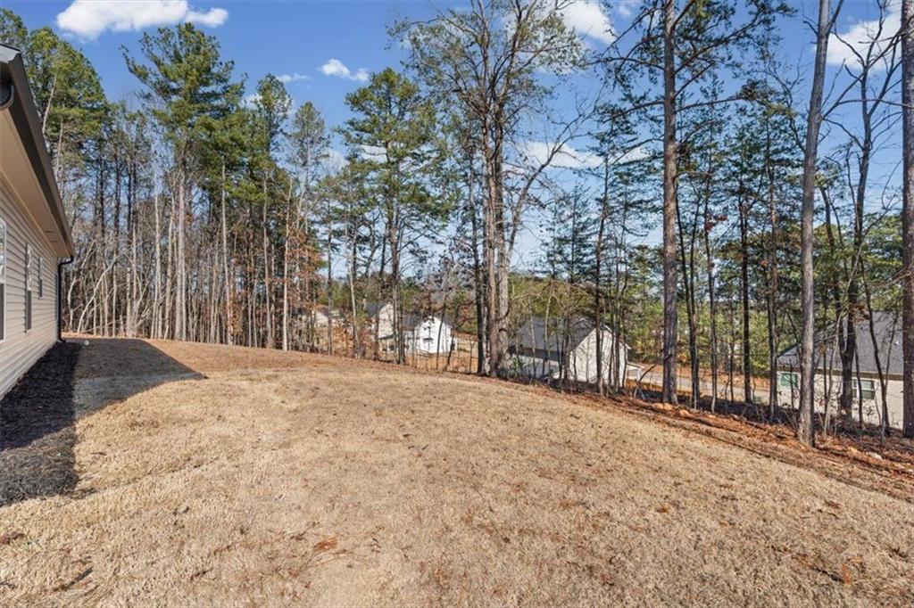 2522 Honeysuckle Lane