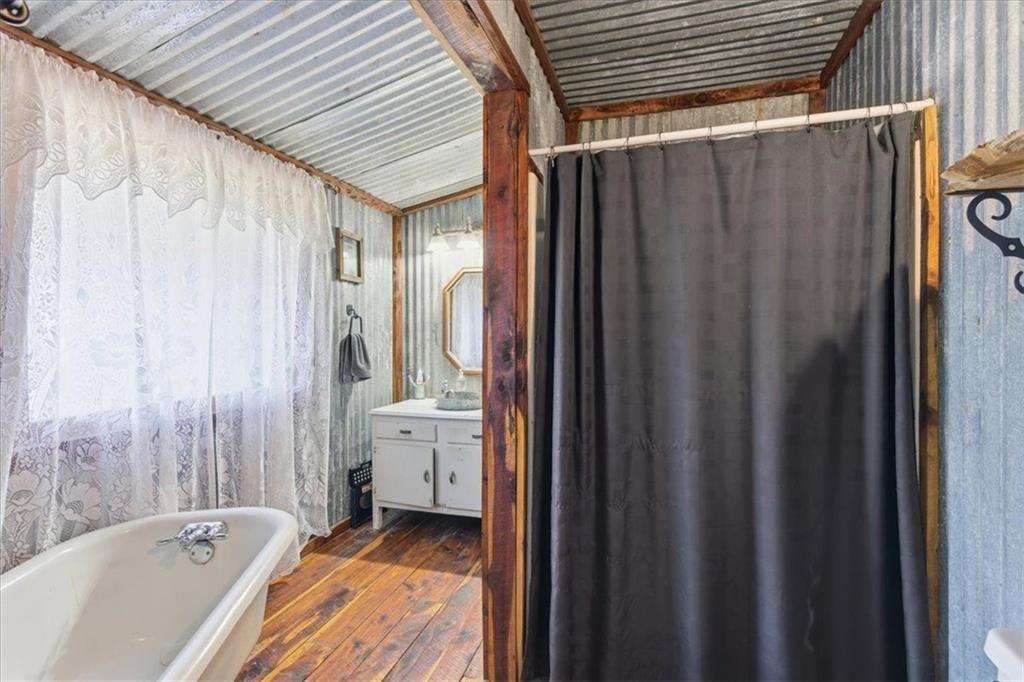 1440 Cochran Ridge Road