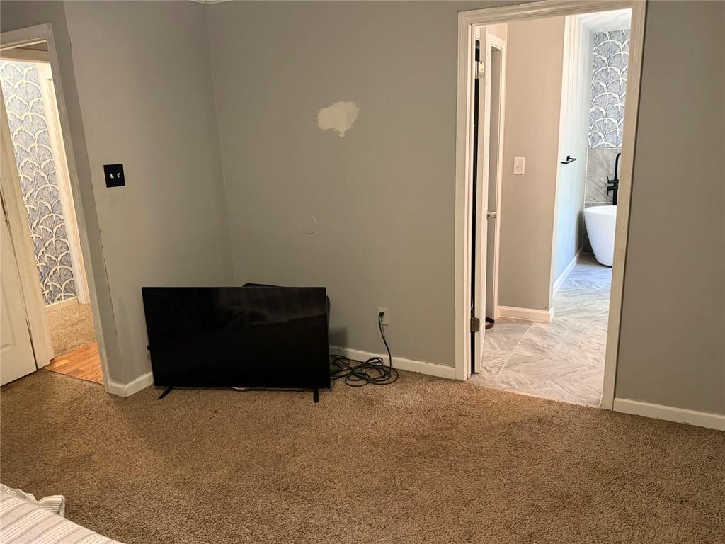 202 Blackhawk Trail