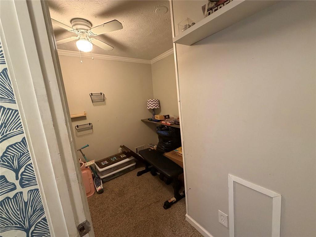 202 Blackhawk Trail