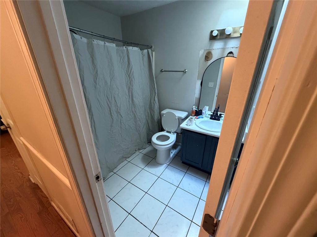 202 Blackhawk Trail