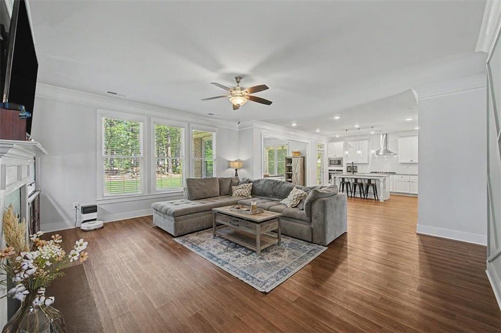 210 Manchester Lane