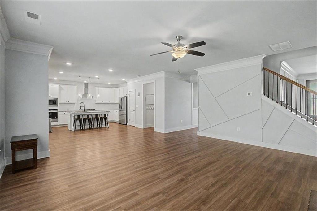 210 Manchester Lane