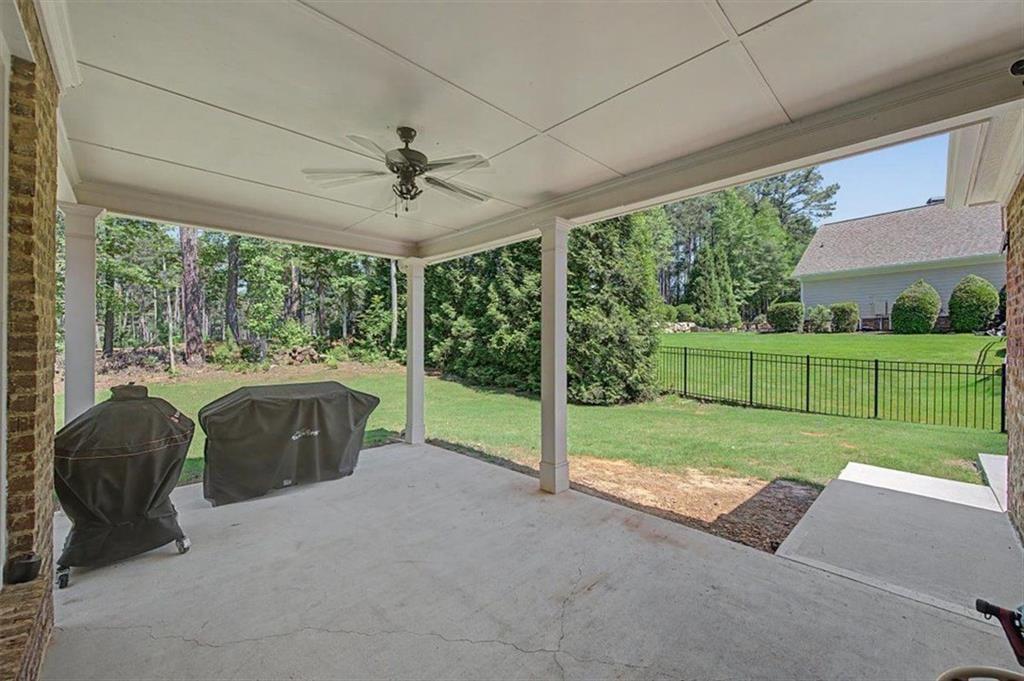 210 Manchester Lane
