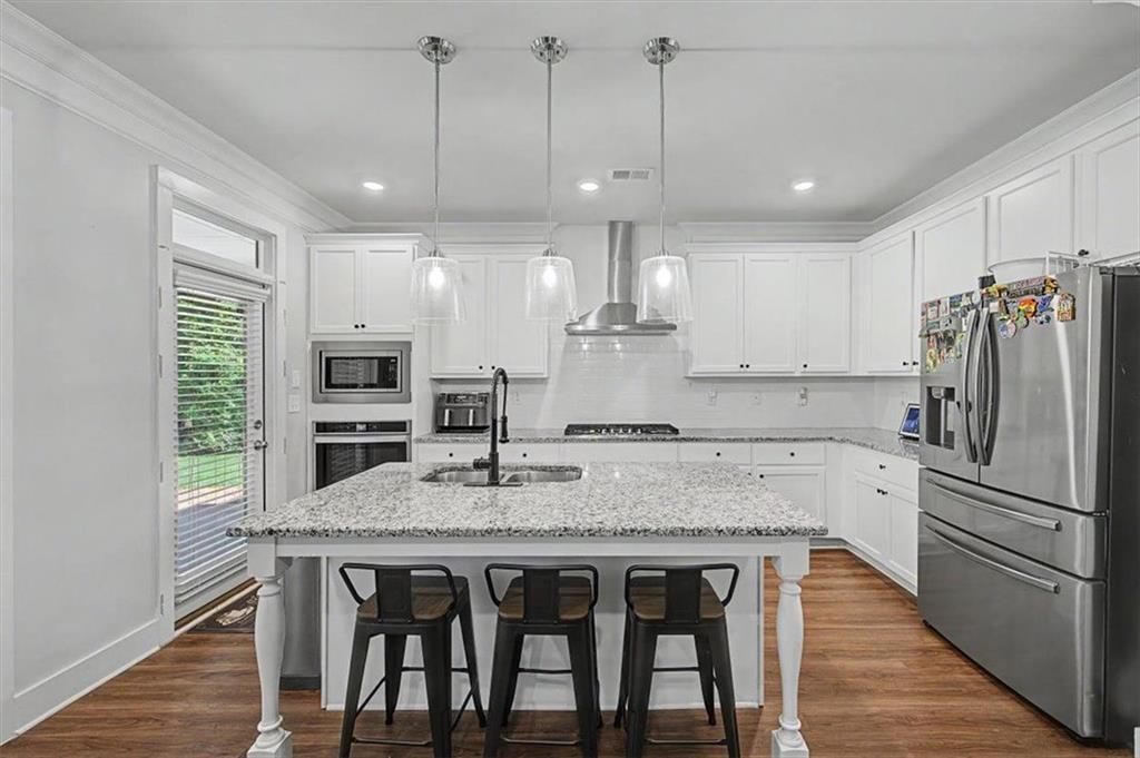 210 Manchester Lane