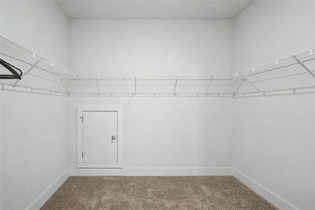 210 Manchester Lane