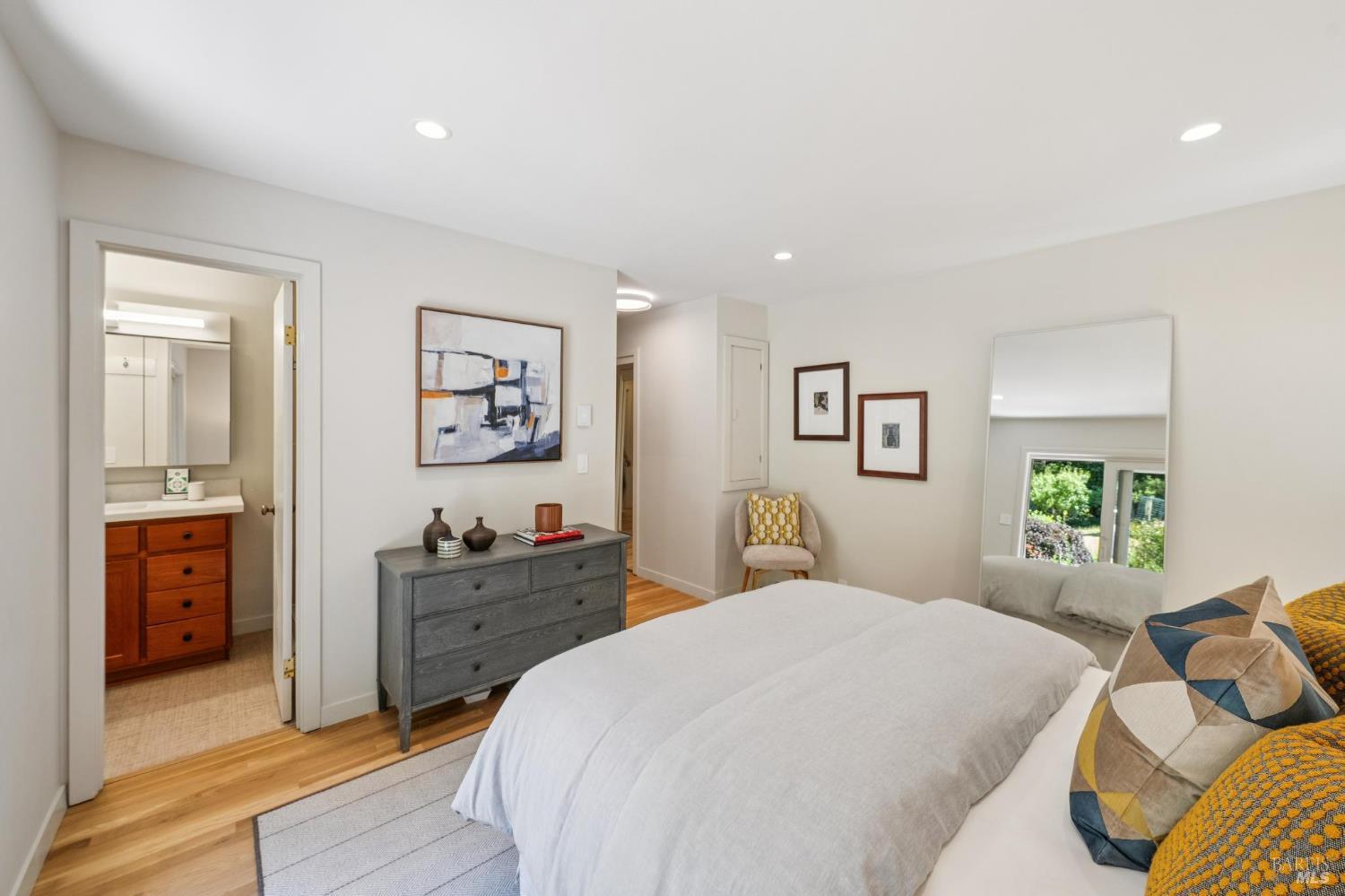 2975 Joy Road