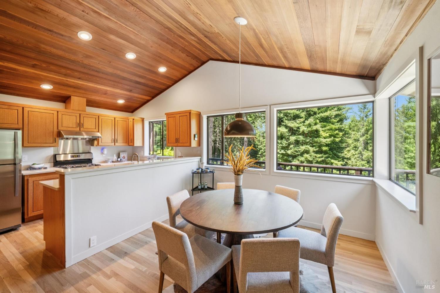 2975 Joy Road