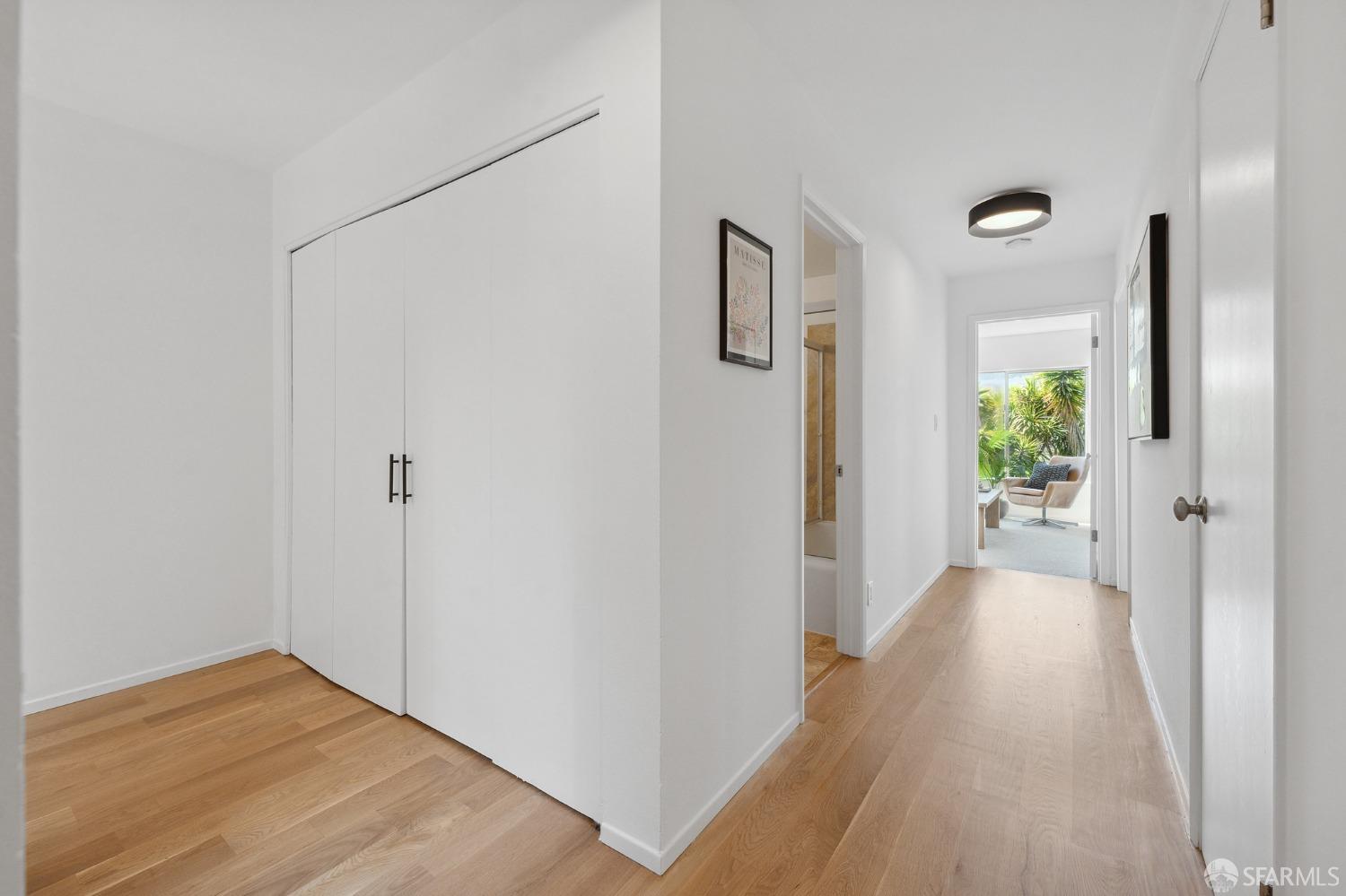 444 Collingwood Street