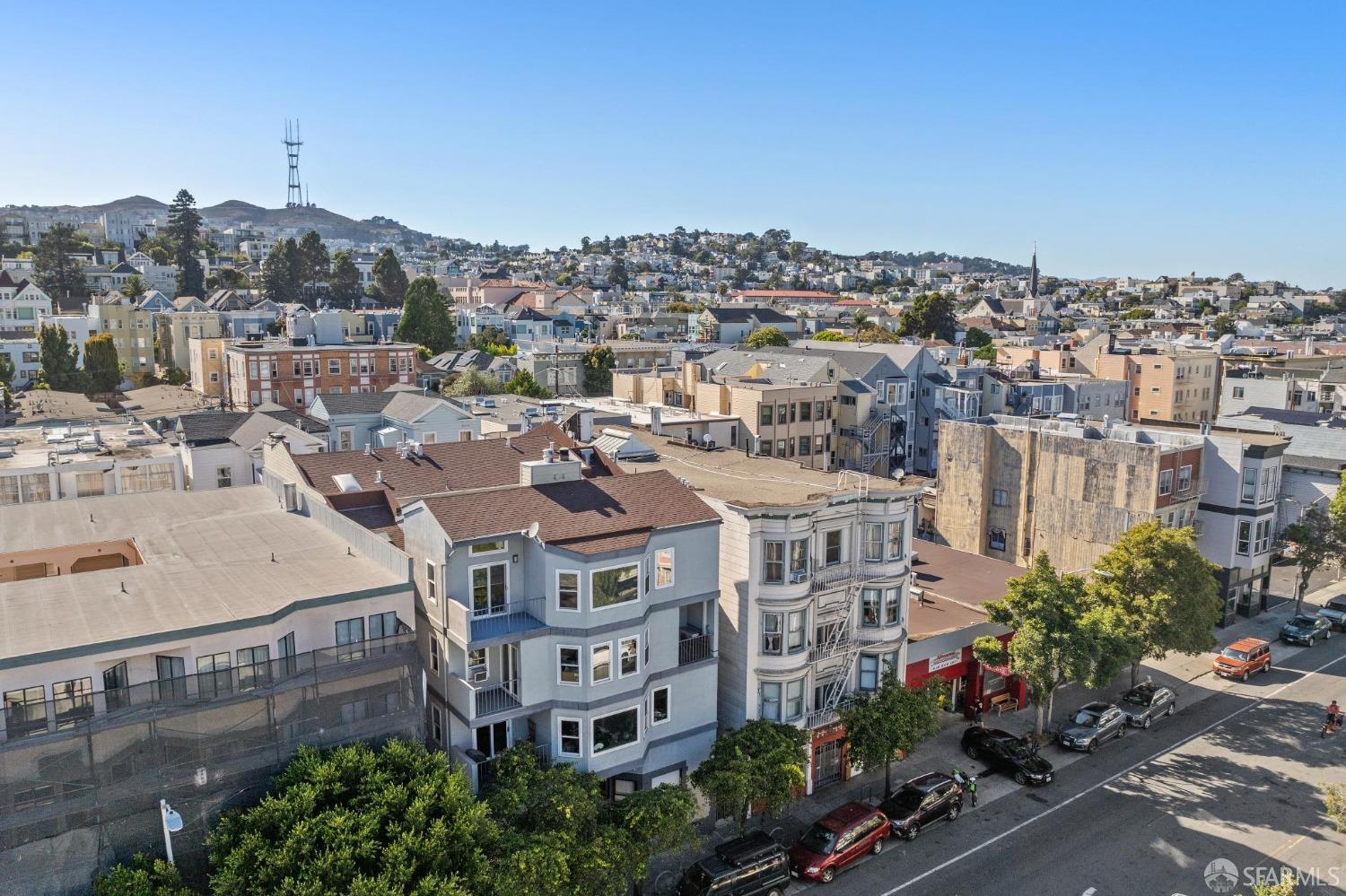 1370 Valencia Street # 1