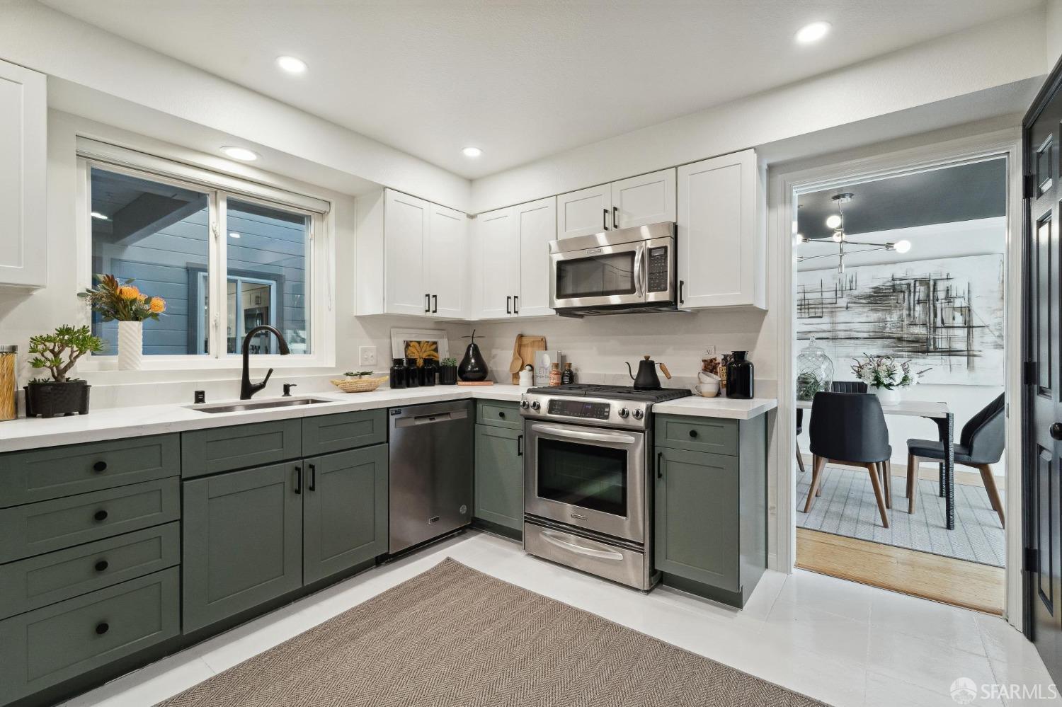 1370 Valencia Street # 1