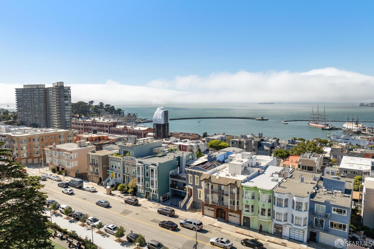 832 Bay Street
