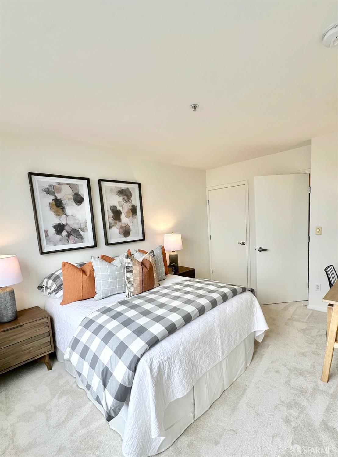 8400 Oceanview Terrace # 305