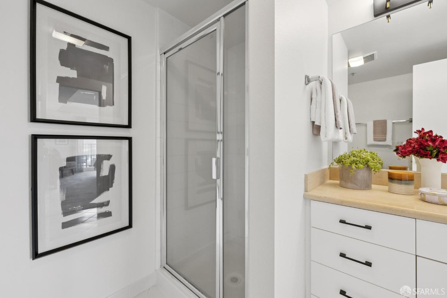 8400 Oceanview Terrace # 305