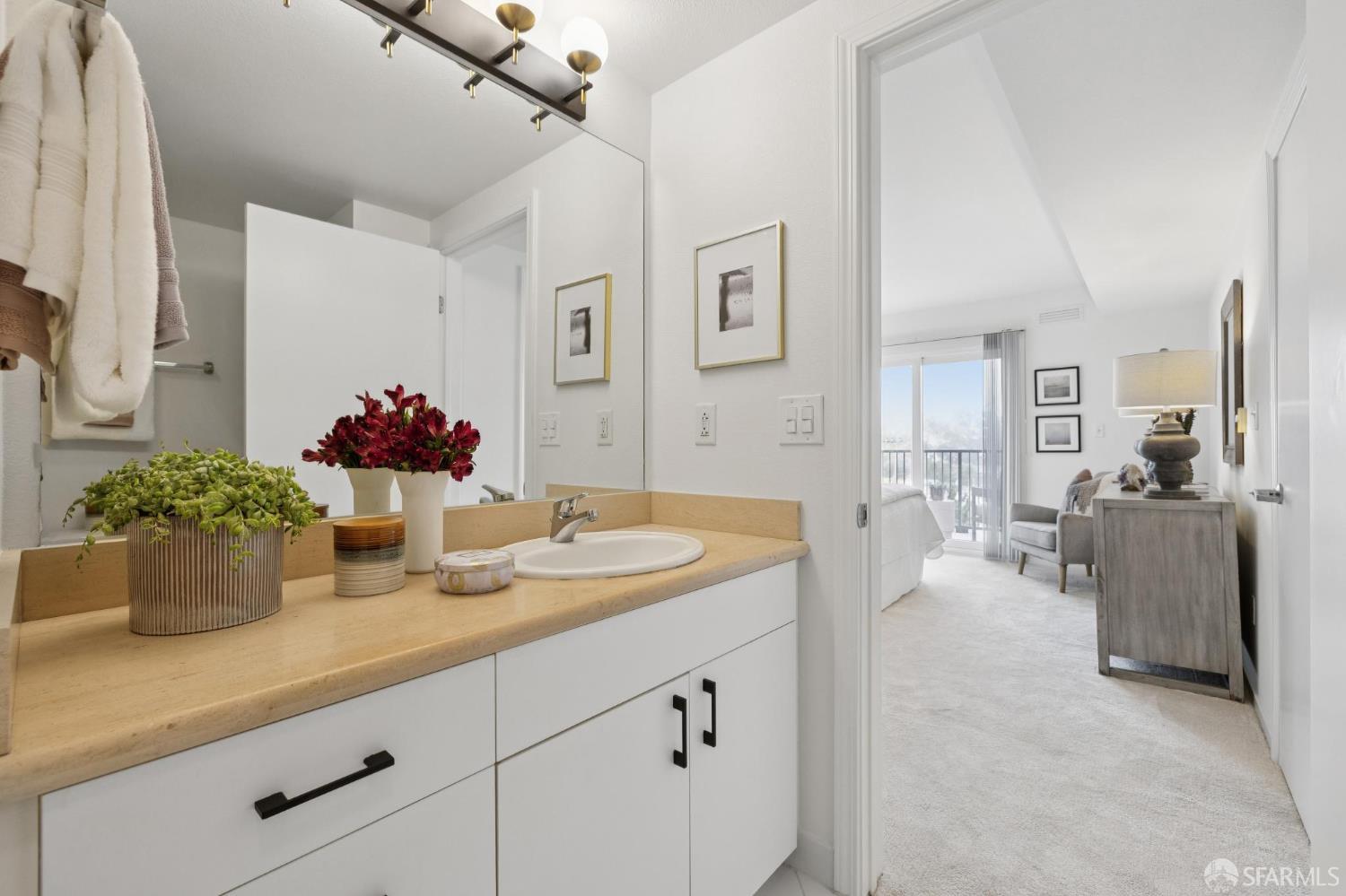 8400 Oceanview Terrace # 305