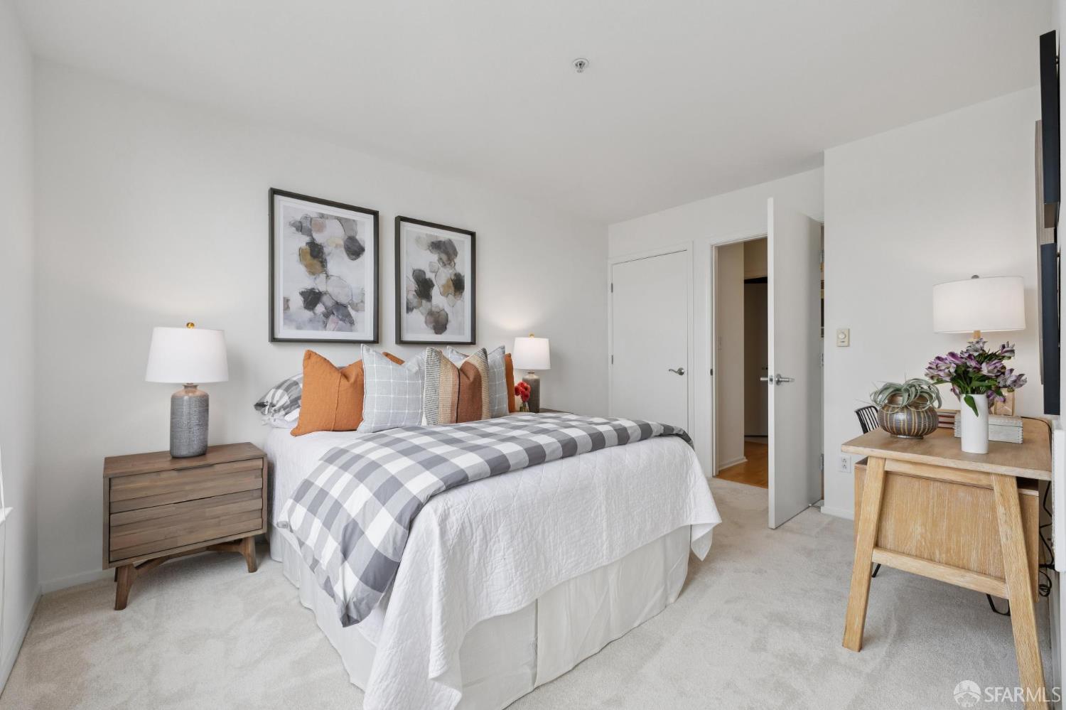 8400 Oceanview Terrace # 305