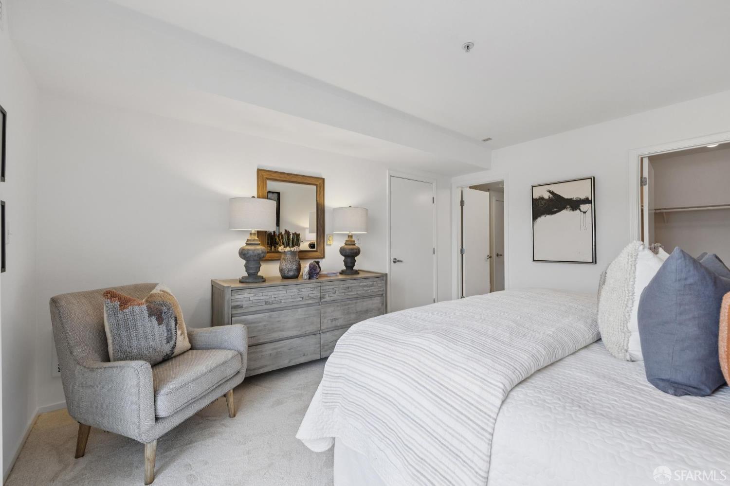 8400 Oceanview Terrace # 305