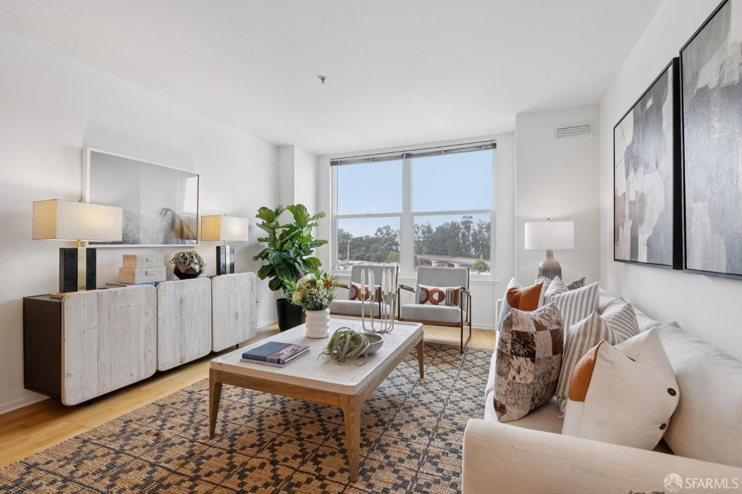 8400 Oceanview Terrace # 305