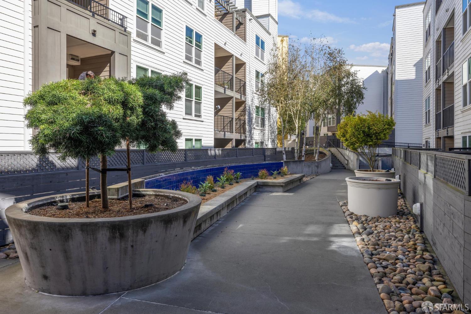 8400 Oceanview Terrace # 305