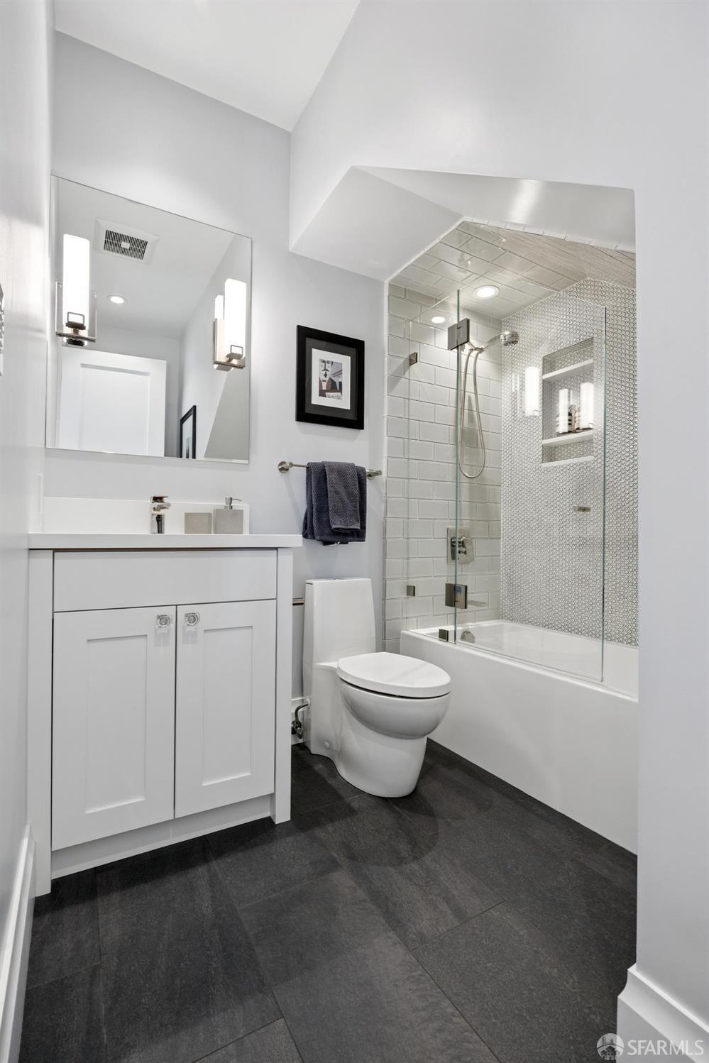 810-812 Dolores Street