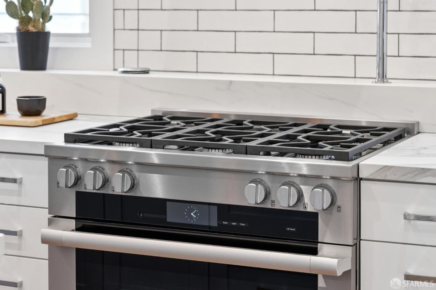 810-812 Dolores Street