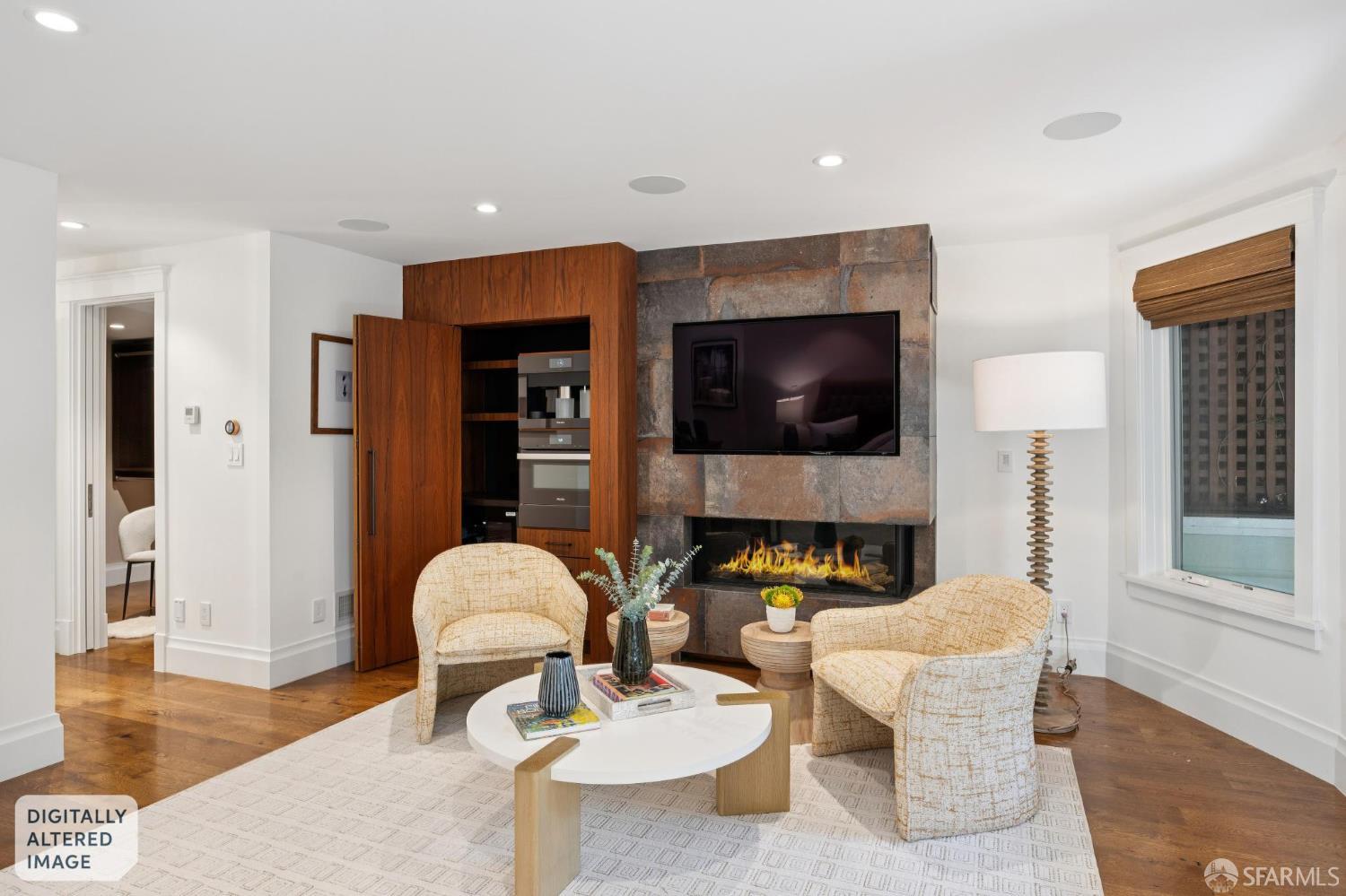 810-812 Dolores Street