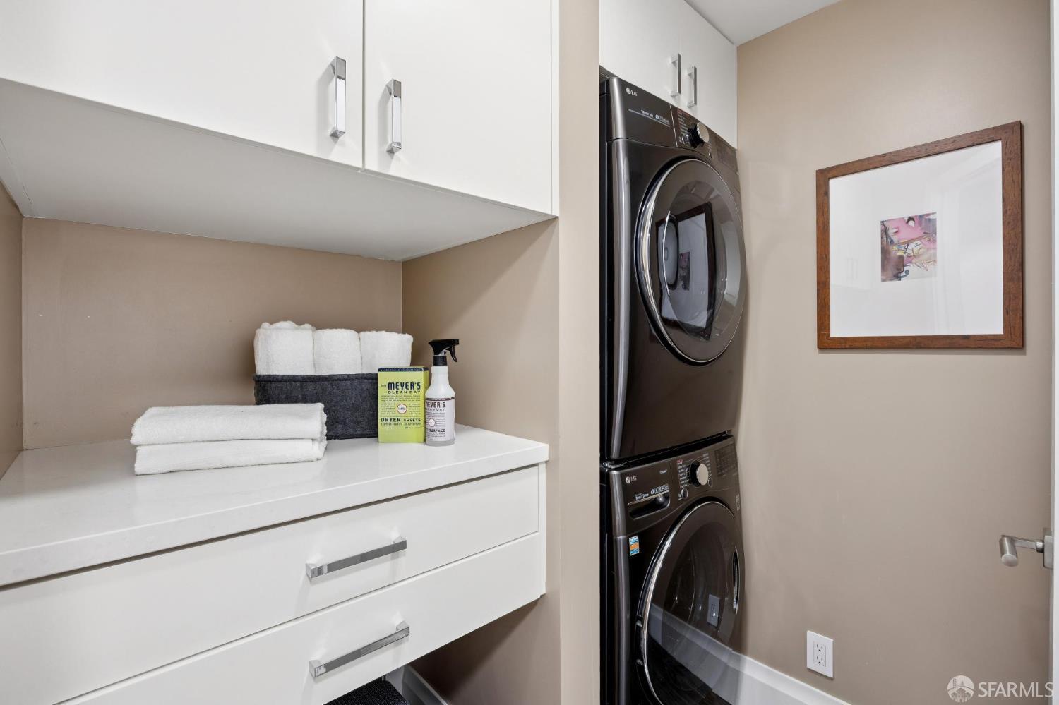 810-812 Dolores Street