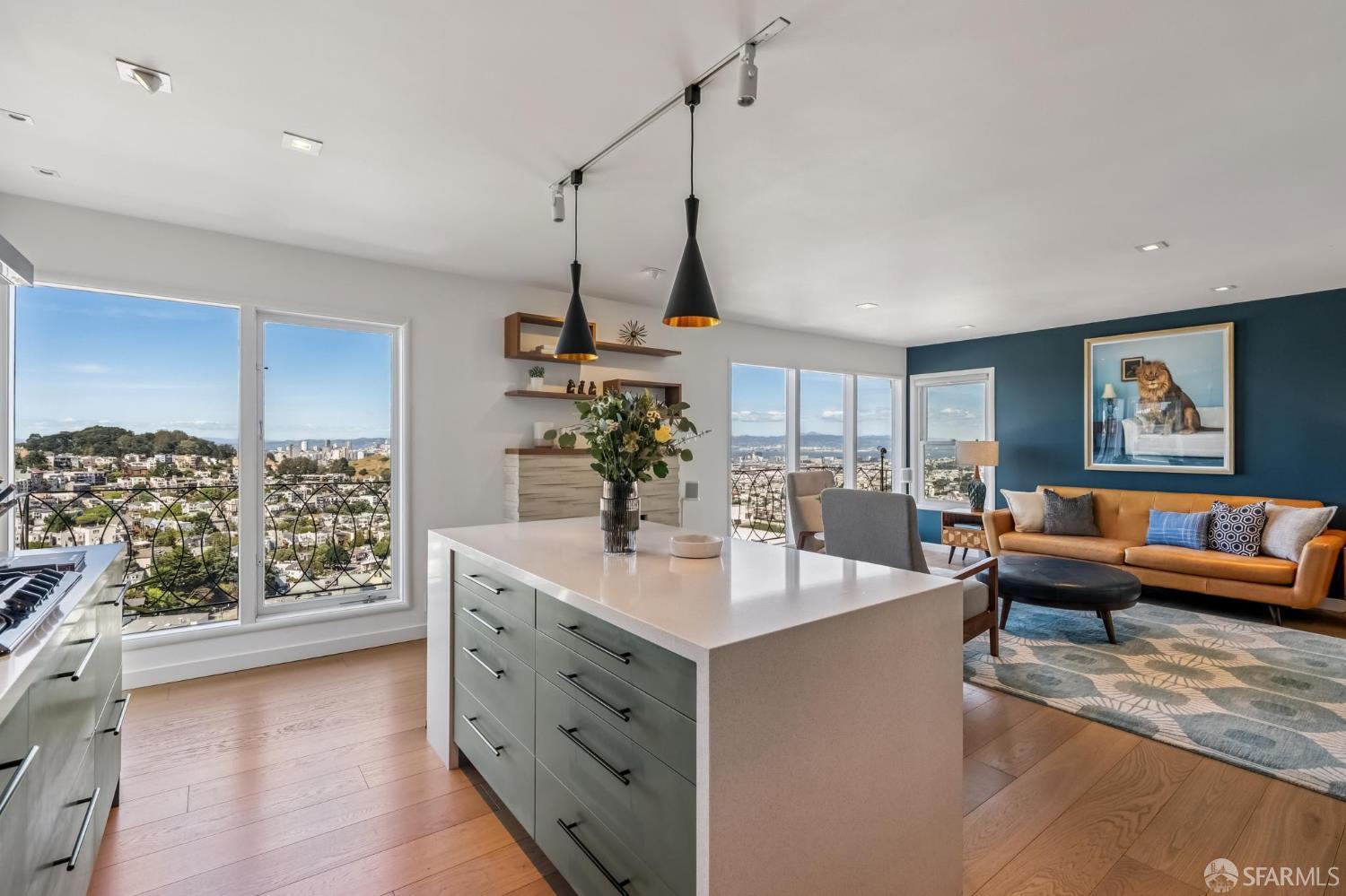 160 Graystone Terrace # 9