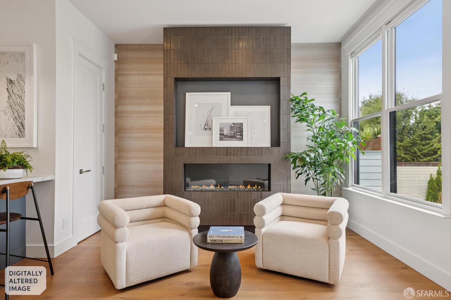 837 S Van Ness Avenue