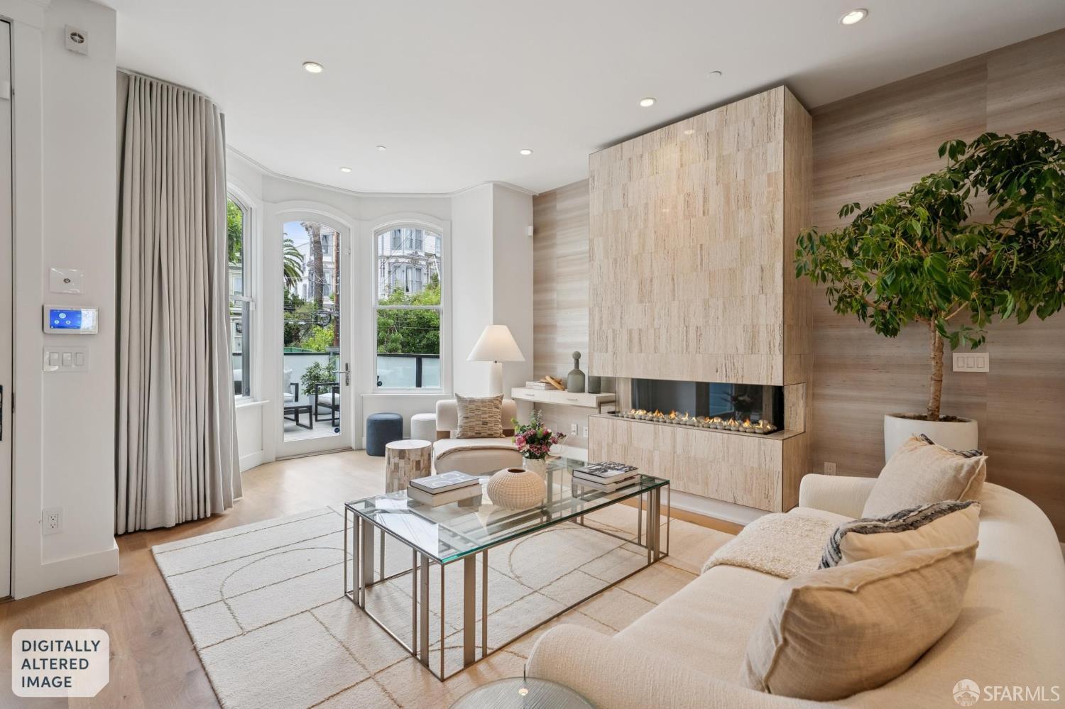 837 S Van Ness Avenue