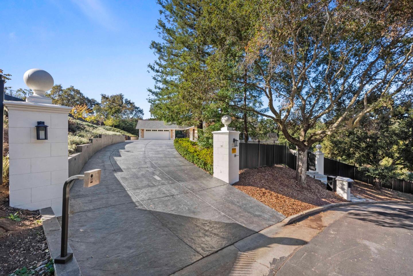 4100 Old Adobe Rd