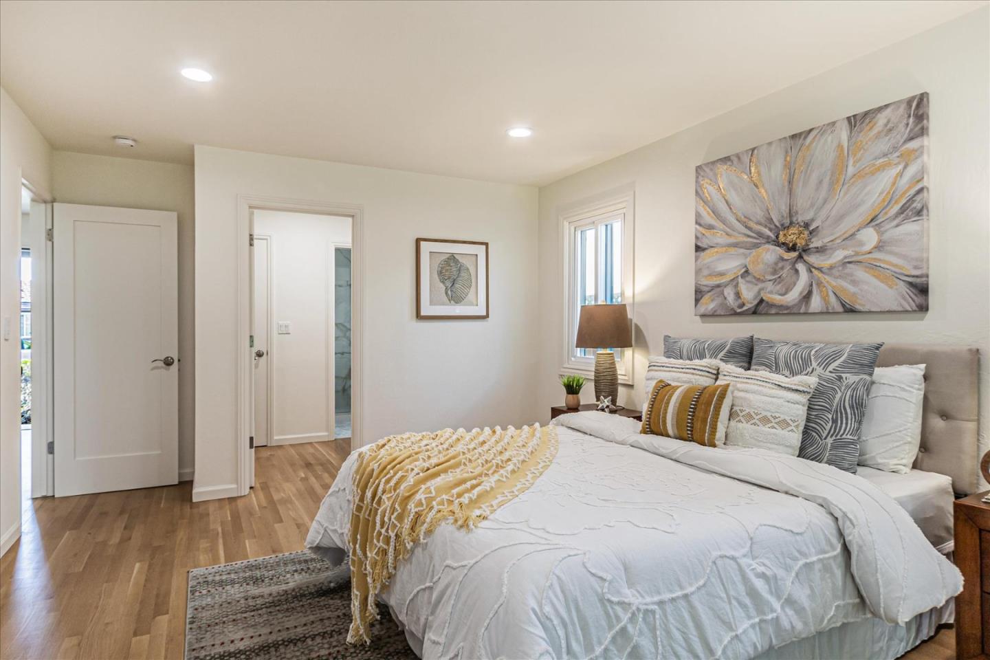 4736 Calle De Lucia