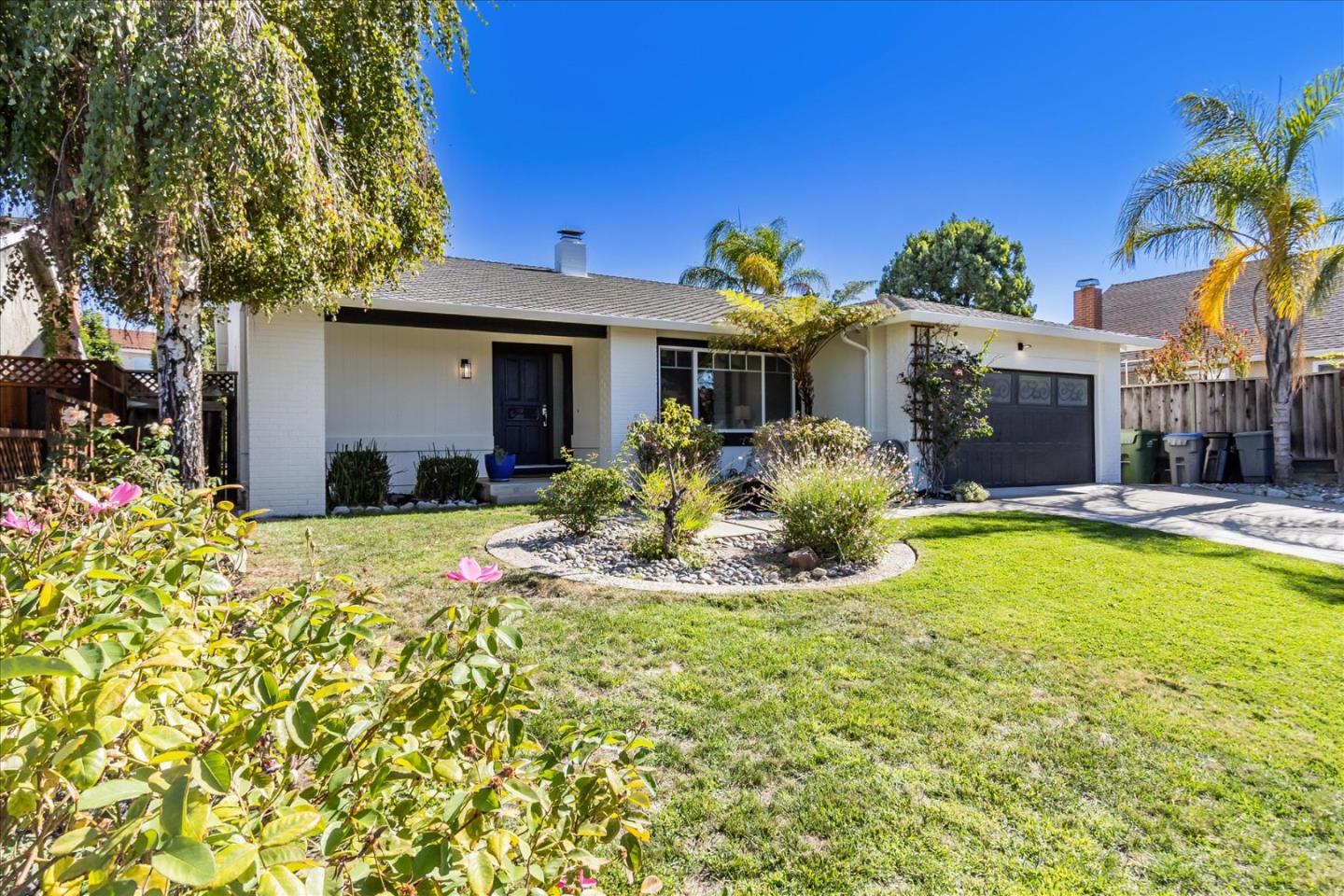 4736 Calle De Lucia