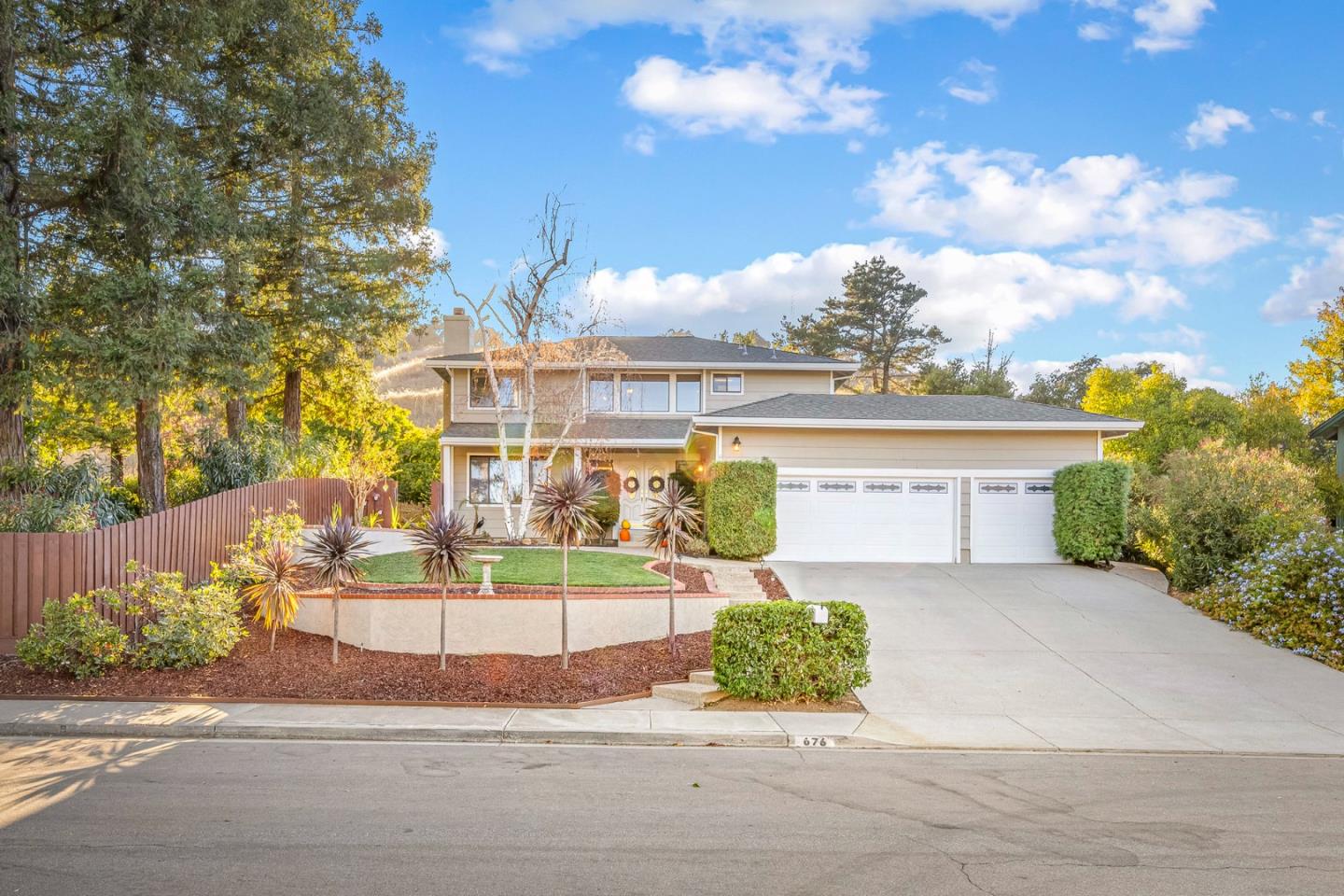 676 Colleen Drive