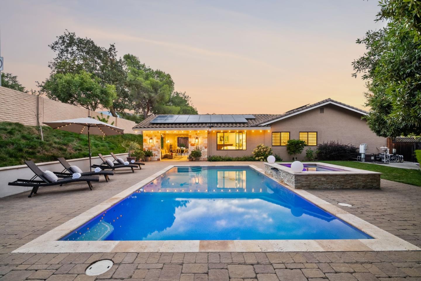 1504 Foster Court